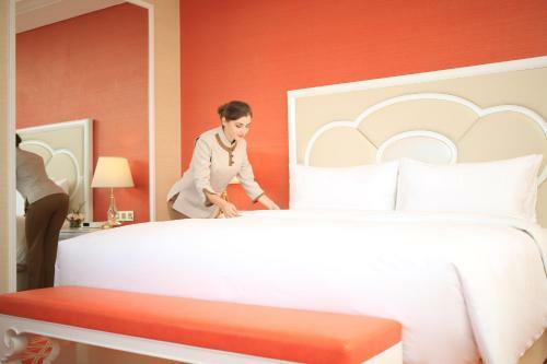 Hotel Howard Johnson Plaza Ningbo