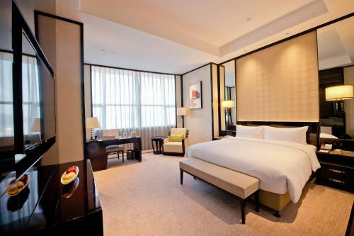 Hotel Howard Johnson Plaza Ningbo