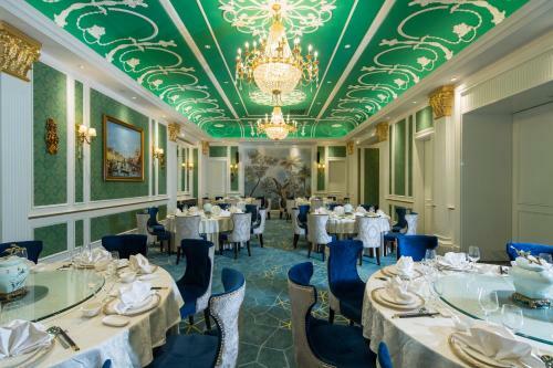 Hotel Howard Johnson Plaza Ningbo