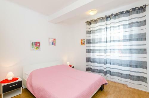Apartment M