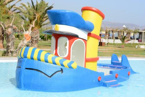 Hotel Santa Marina Beach