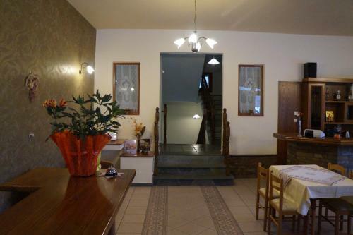 Hostal Guesthouse Papastathis