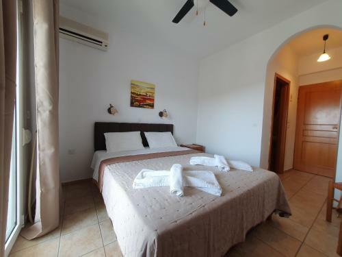 Apartamentos Hotel Pefko