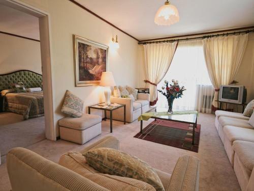 The Swellengrebel Hotel