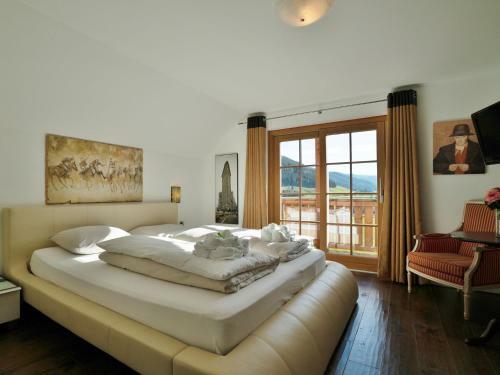 Opulent Chalet In Mauterndorf With Whirlpool & Sauna