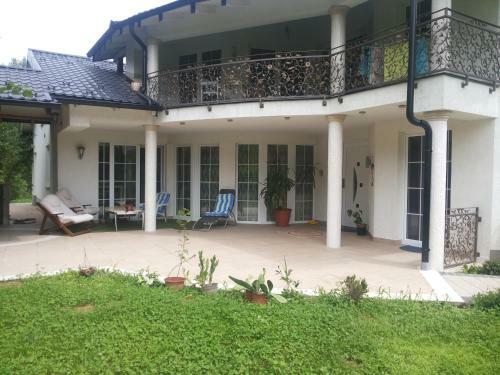 Hostal Guest House Edina Visoko