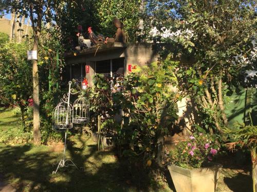 Hostal Hotel Pousada Vov� Zinho