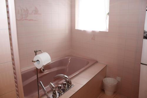 Hostal Guesthouse V�geliwohl