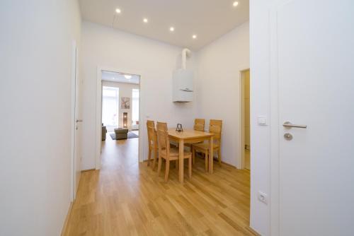 Vienna Stay Apartment / Hotel 1050