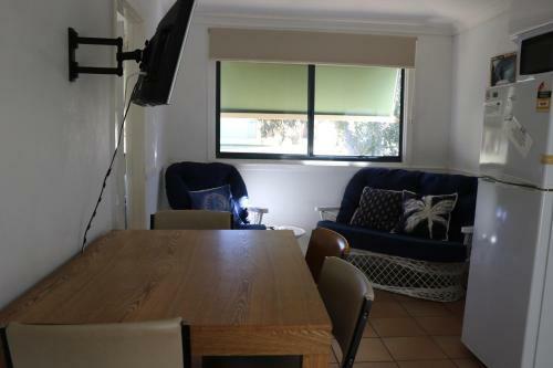 Lazy Lobster Holiday Units & Chalets