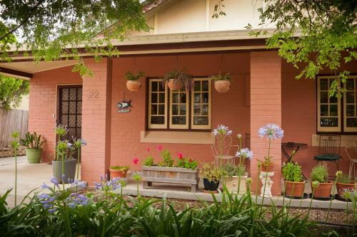 Taree Apartment