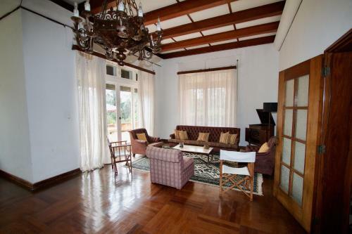 Villa Charme Holand�s Na Billings