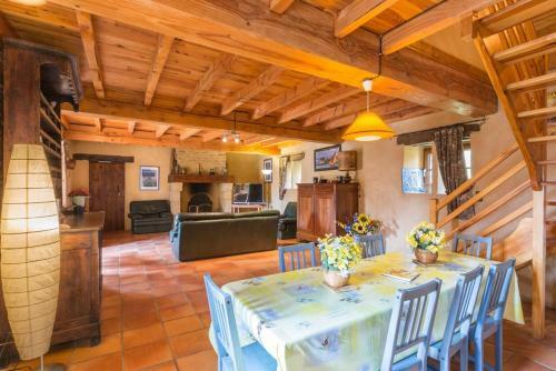 Cendrieux Villa Sleeps 6 Pool Wifi