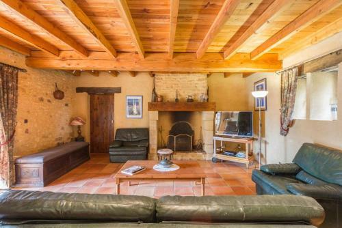 Cendrieux Villa Sleeps 6 Pool Wifi