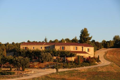 Hostal La Campagne De Petre
