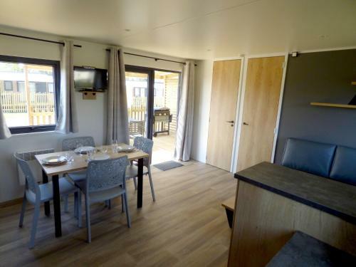 Camping C�t� � Mont Saint Michel