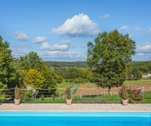 Lacapelle-biron Villa Sleeps 14 Pool Wifi