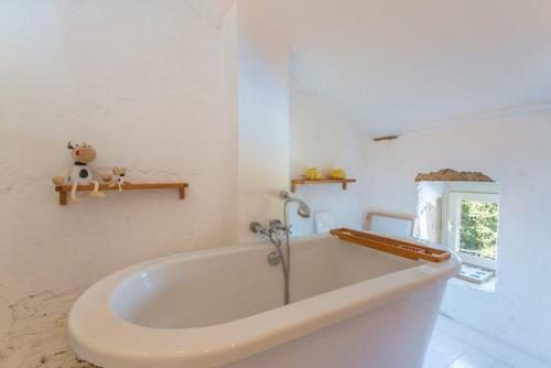 Lacapelle-biron Villa Sleeps 14 Pool Wifi