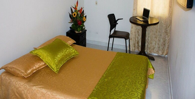 Hotel Imperio 70