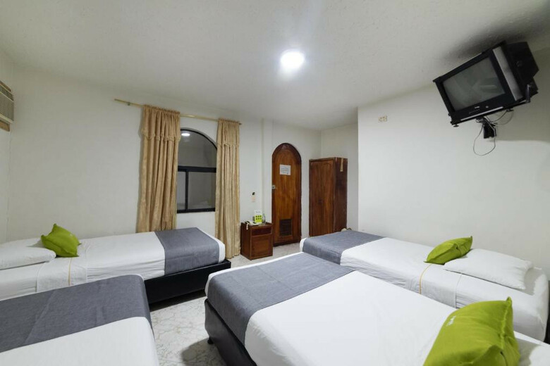 Hotel Imperio 70