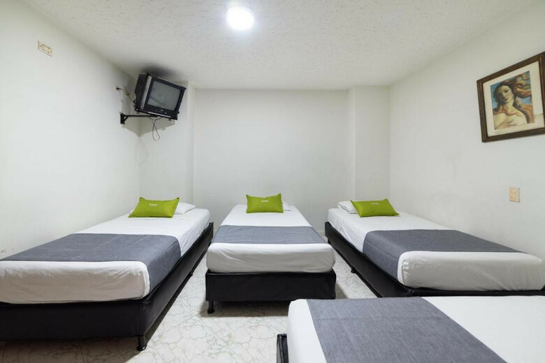 Hotel Imperio 70