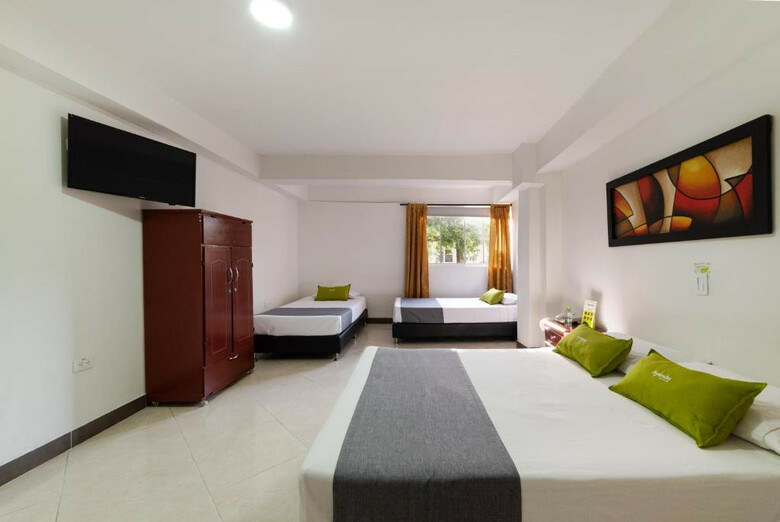 Hotel Imperio 70