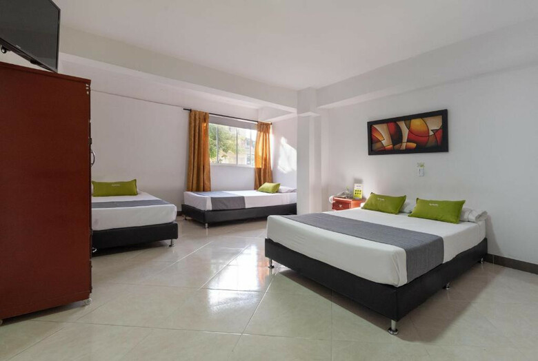 Hotel Imperio 70