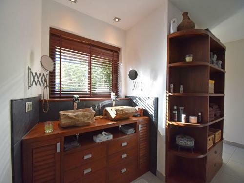 Luxury Villa In Preixan With A View Of Carcassonne