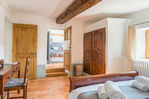 Saint-michel-lobservatoire Chateau Sleeps 13 Pool