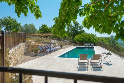 Saint-michel-lobservatoire Chateau Sleeps 13 Pool