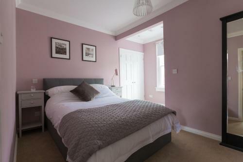 Vesta Central Bath Apartment