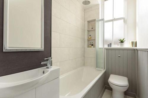 Apartamento Beautiful Bright And Modern Flat - Arthur's Seat