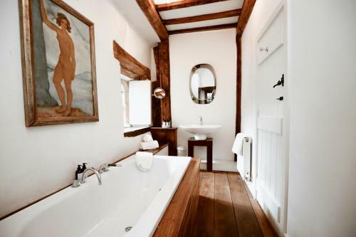 Temple Guiting Chateau Sleeps 10 Wifi