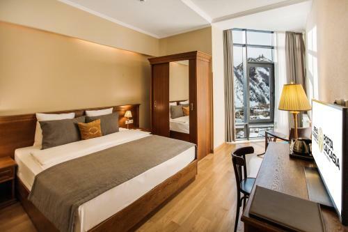 Hotel Porta Caucasia Kazbegi