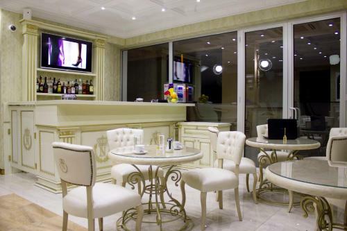 Neapol Boutique Hotel