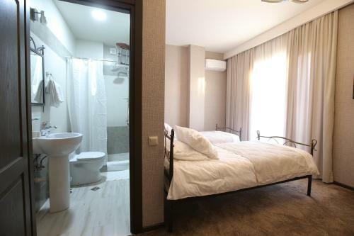 Hotel Golden Nugget Tbilisi
