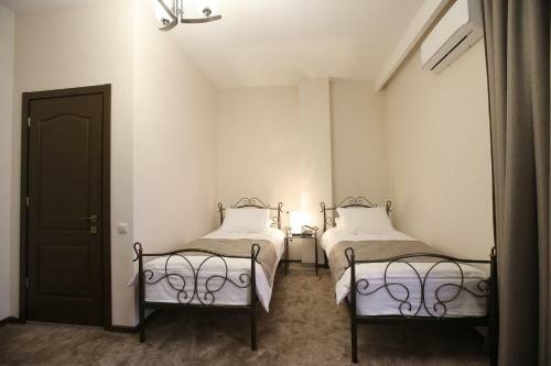 Hotel Golden Nugget Tbilisi