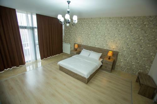 Hotel Ire Palace