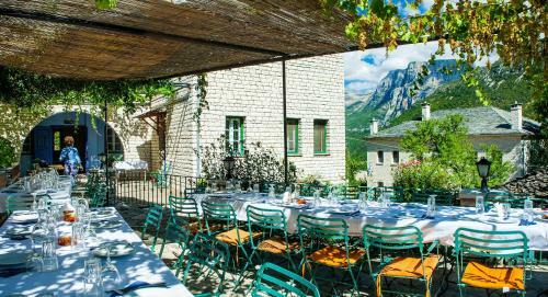 Zissis Hotel