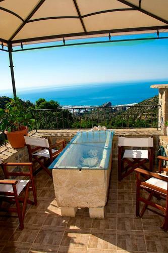 Aparthotel Diktynna Traditional Villas