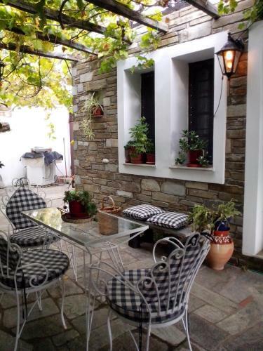Hostal Pension Panos