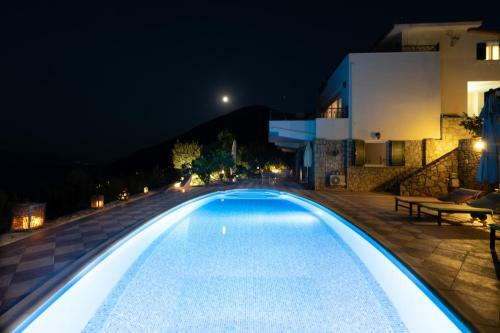 Villa Bamour With Paradise View