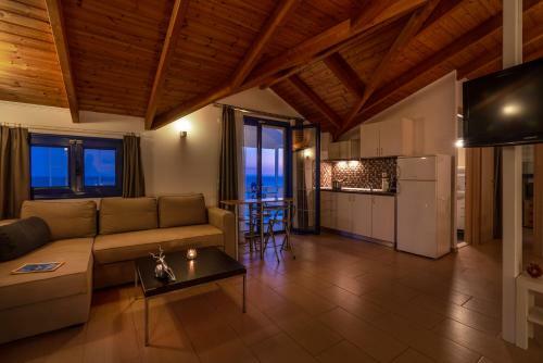 Hotel Mesogeios 2000