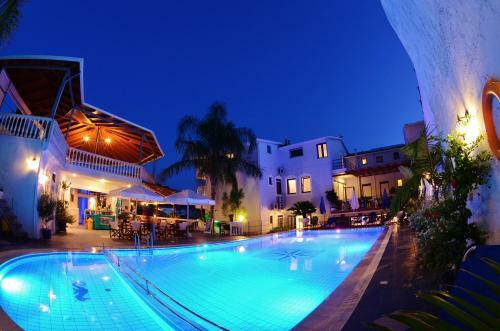 Hotel Mesogeios 2000
