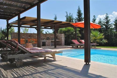 Sunny Villas
