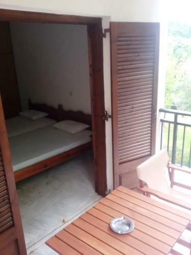 Paparizou Apartments
