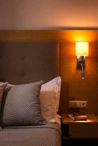 George Hotel