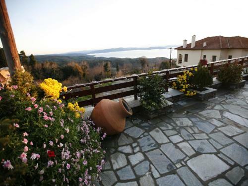 Hostal Anemoessa Traditional Guesthouse