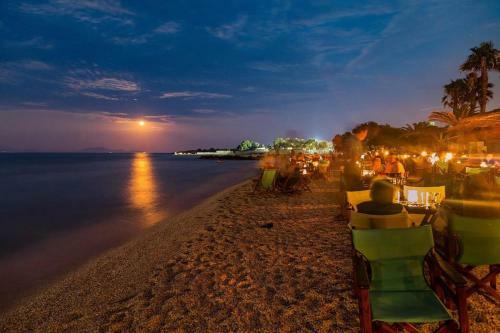 4 Seasons Suites On The Beach