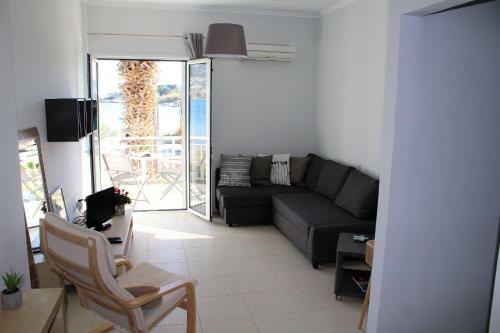 Apartments Mare Blu By The Sea.